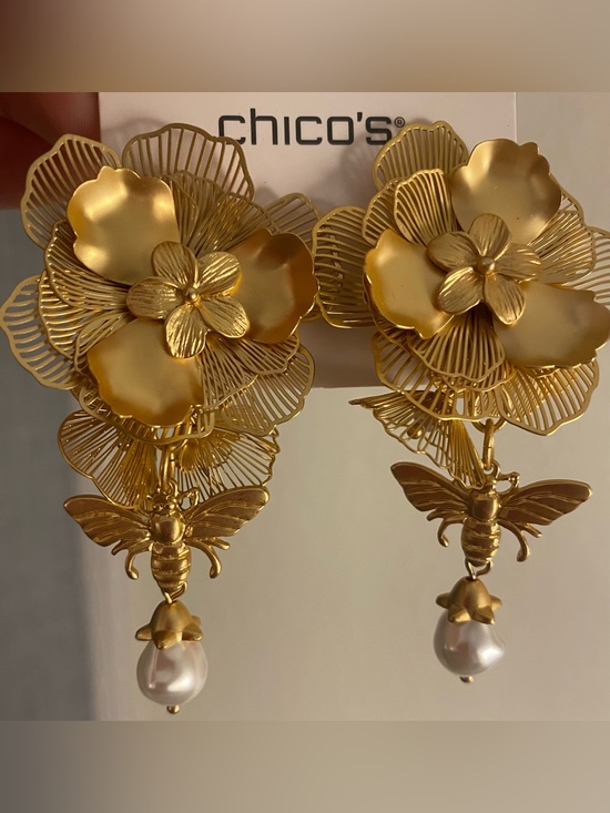 Chico's Jewelry - Chico's Gold Floral Bee Drop Earrings with Pearl Dangles MSRP $55